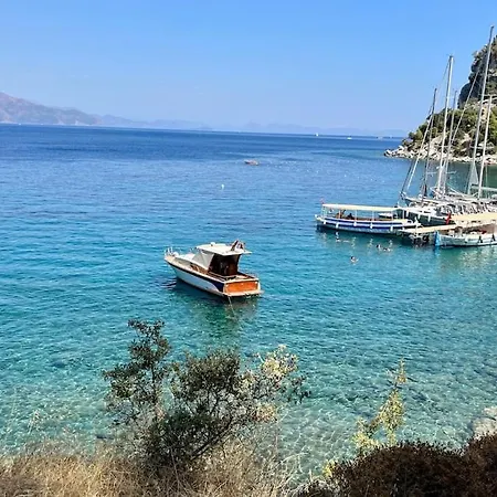Semesterbostad Amos Stone House - Sea View - Private Cove Access Marmaris