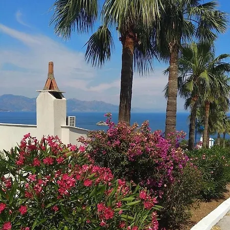 Amos Stone House - Sea View - Private Cove Access Holiday home *